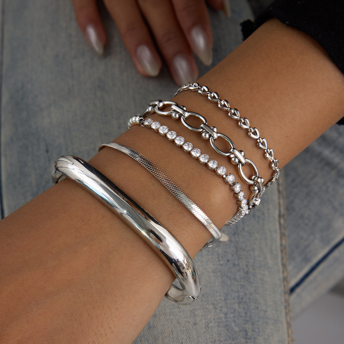 Elenys Verona Bead styling na ruce